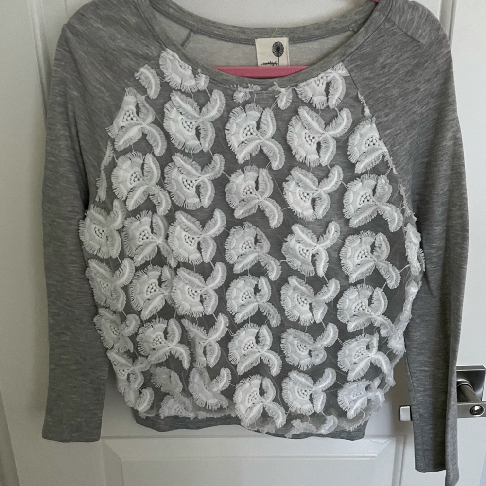 Long sleeve sweater